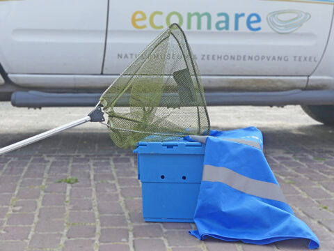 Hesje, vangnet en krat voor de Ecomare-auto.